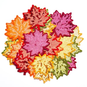 Toppa con paillettes a forma di foglia d'acero, toppa decorativa a forma di foglia autunnale, toppa termoadesiva
