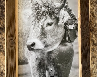 Altholz Bilderrahmen Bild Geschenk Chalet Ferienwohnung Deko Hotel Natur Allgäu Schweiz Heimat Kuh Berge Alp Viehscheid Fotografie