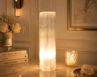 Lampa stołowa z kryształu selenitowego w kształcie cylindra, naturalna lampa lecznicza z selenitu, lampka nocna do medytacji, duchowy wystrój domu i prezent w Wielkiej Brytanii