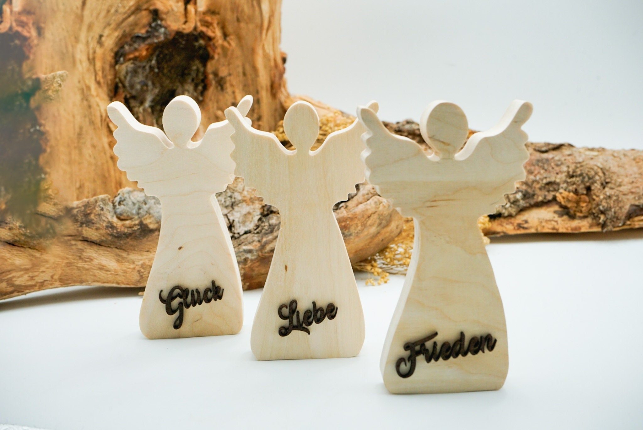 Engel aus Holz mit Schweif - Schutzengel mit Namen