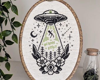 Aliens Exist - UFO Tattoo - Cross Stitch Pattern - PDF Download