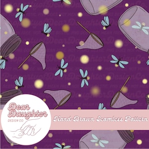Può includere: Un motivo senza cuciture disegnato a mano con lucciole, barattoli e reti su uno sfondo viola scuro. Il design include il testo "Dear Daughter Design Co." e "Hand-Drawn Seamless Pattern" in uno striscione rosa.