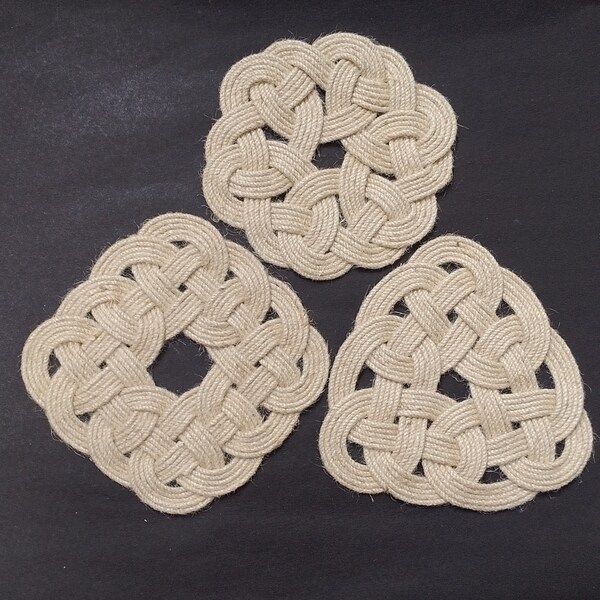 Handmade Jute Rope  Kringle Design Kitchen Hot Pad / Table Mat (8 Inch) Off-White One Pair