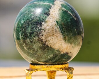 Green Kyanite Crystal Sphere: Heart Chakra Healing Stone (50MM)