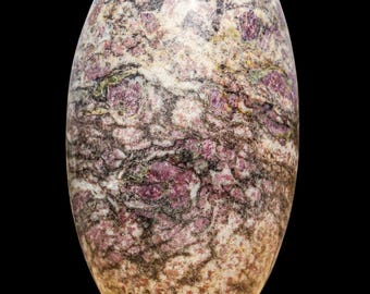 Lingam de corindón rubí natural: Piedra de meditación de cristal metafísico (185 mm)