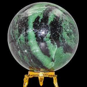 Poliert 80 mm Rubin Zoisit Kristallkugel Heilung Chakras Reiki aufgeladener metaphysischer Stein