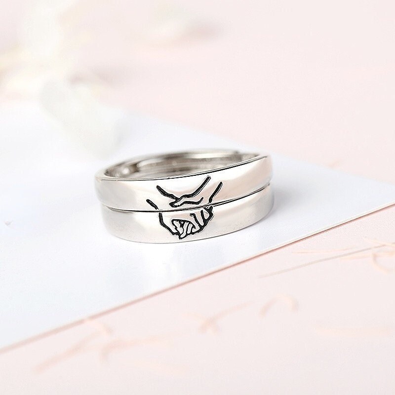 Hold my hand deals heart promise ring