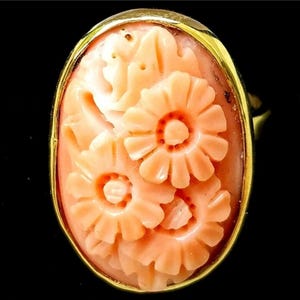 Vintage 14K Yellow Gold Floral Carved Coral Ring - Etsy