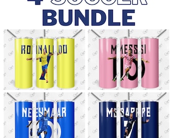 Op de afbeelding: Een set van vier roestvrijstalen bekers met afbeeldingen van beroemde voetballers: Ronaldo, Messi, Neymar en Mbappé. Elke beker heeft een andere kleur en toont de naam en het rugnummer van de speler.