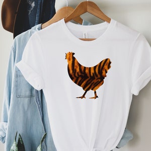 Women Chicken Shirt, Chicken Shirt, Love Chickens, Animal Shirt, Tiger Print Shirt, Funny Farmer Shirt, Chicken, Lover Shirt, Farm Tee