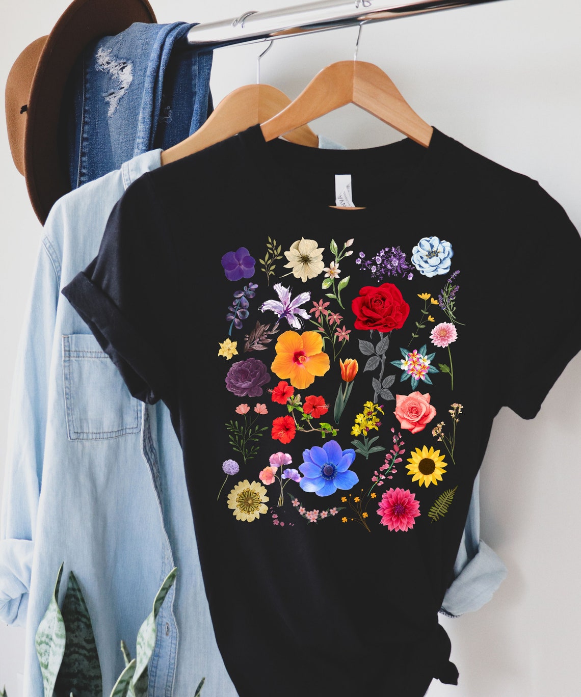 Wild Flowers Cuffed Tee