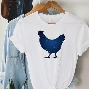 Women Chicken Shirt, Chicken Shirt, Love Chickens, Animal Shirt, Starry Sky Shirt, Funny Farmer Shirt,Chicken Lover Shirt, Farm Tee