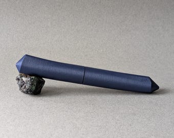 3D Printed Dorsal Fountain Pen (Textured Blue)