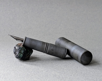 3D Printed Pocket Fountain Pen (Textured Smoke)