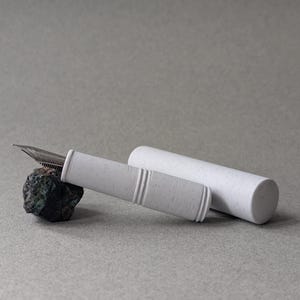 Penna stilografica tascabile stampata in 3D (pietra)