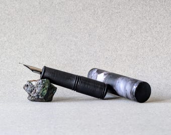 3D Printed Pocket Fountain Pen (Black Marble)