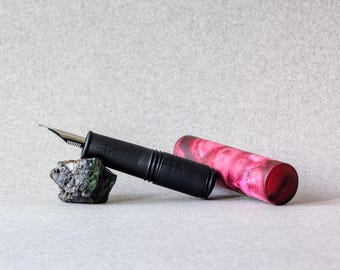 3D Printed Pocket Fountain Pen (Red Marble)