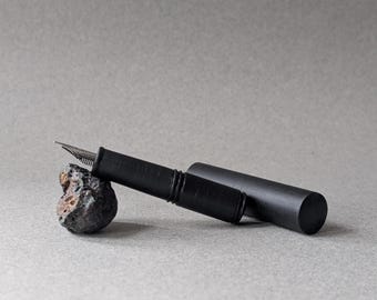 3D Printed Slim Pocket Fountain Pen (Black)