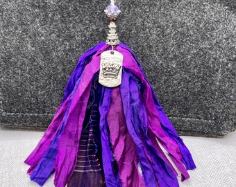 Royals Beaded Tassel Purse Charm OR Bookmark -fiber art, tassel art, junk journal accessory, accessory, beaded charm, yarn tassel, decor