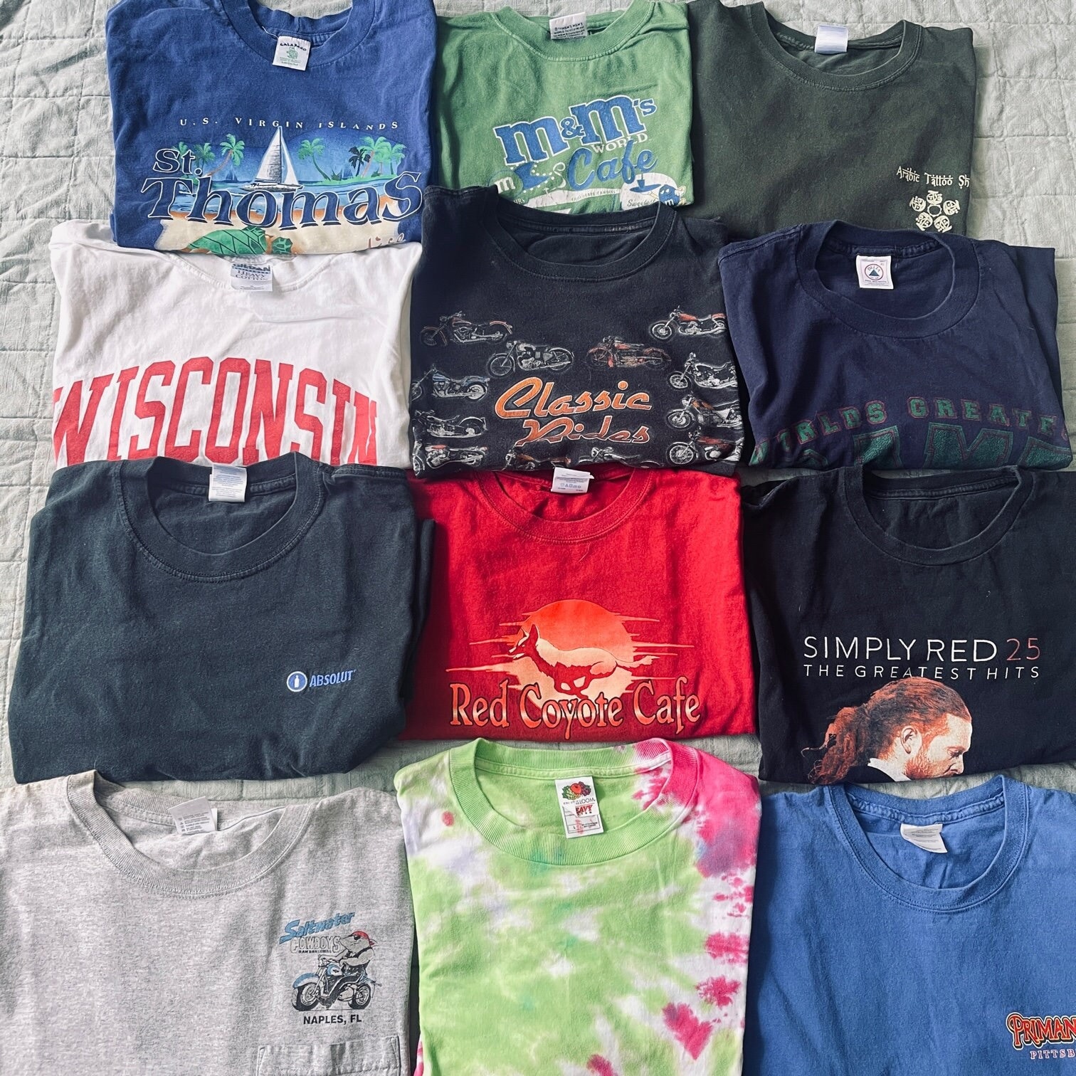 Vintage Retro Graphic Design In Warm Tones T-shirt - Foto 6