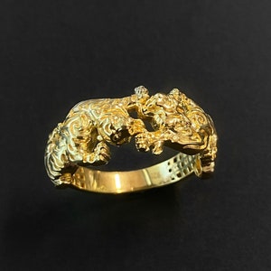 Panther ring in 14K solid gold for men, Majestic panther band for wedding gift, Animal jewelry to best friend, Unique ring, Gift for him