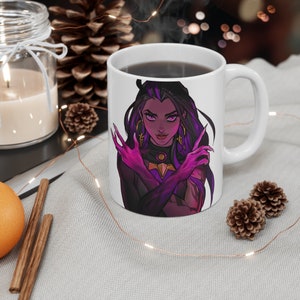 VALORANT REYNA Coffee Mug Regalo per lui o per lei Cool fan art cute game gamer cup Tazza da tè con reyna agent Regalo di compleanno