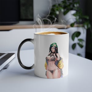 VALORANT KILLJOY Magische Tasse - Wärmeempfindliche Farbmorphing-Kaffeetasse - Einzigartiges Gamer-Geschenk - Schwarze Tasse enthüllt Design mit Heißgetränk