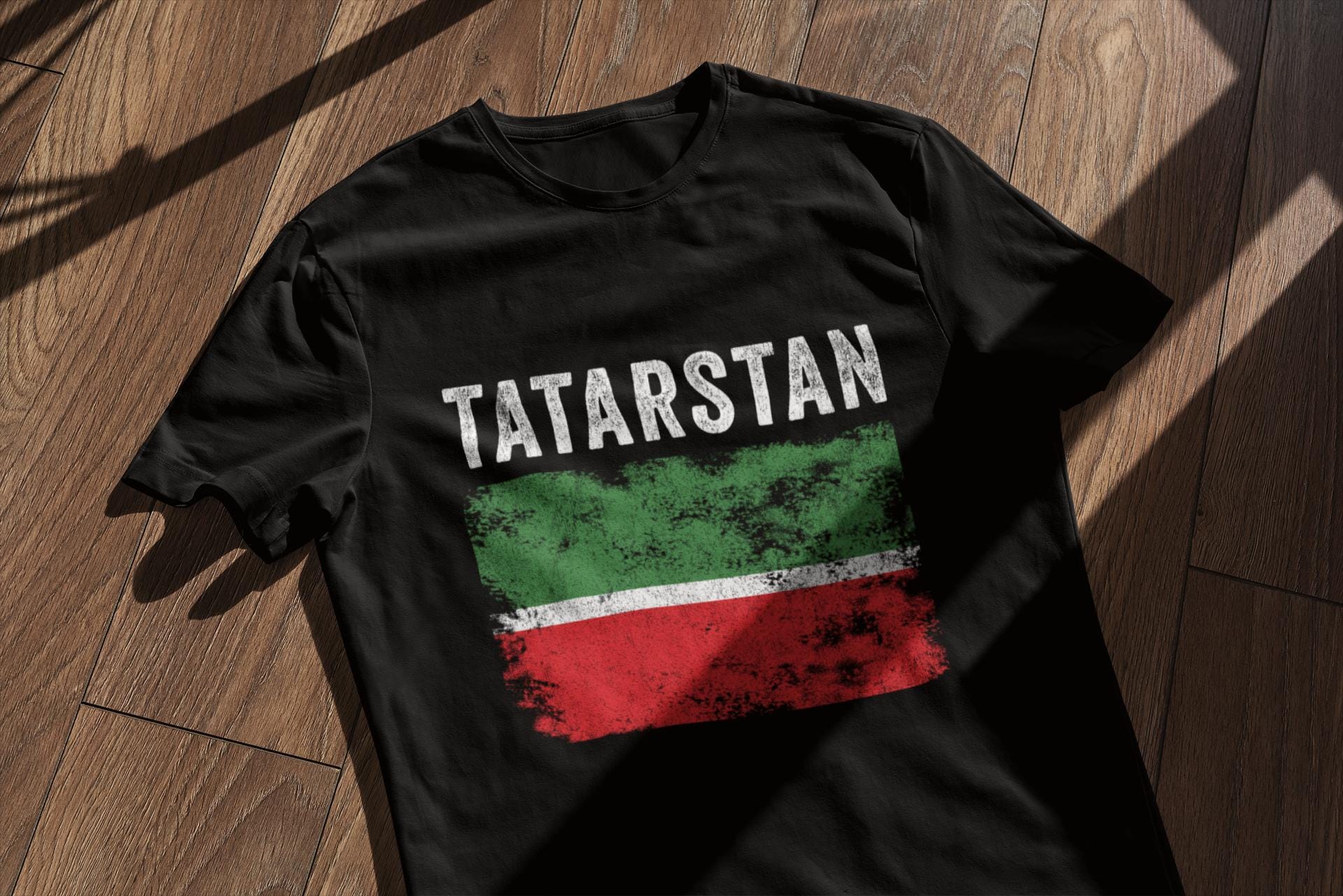 Tatarstan Flag Distressed - Tatar Flag T-Shirt