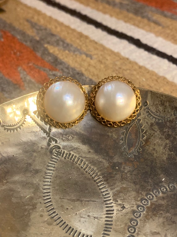 Vintage 14K Gold Mabe Pearl Clip On Earrings,Mabe… - image 9