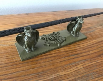 Harry Potter Wand Display Stand Holder with Different House Options- FREE SHIPPING