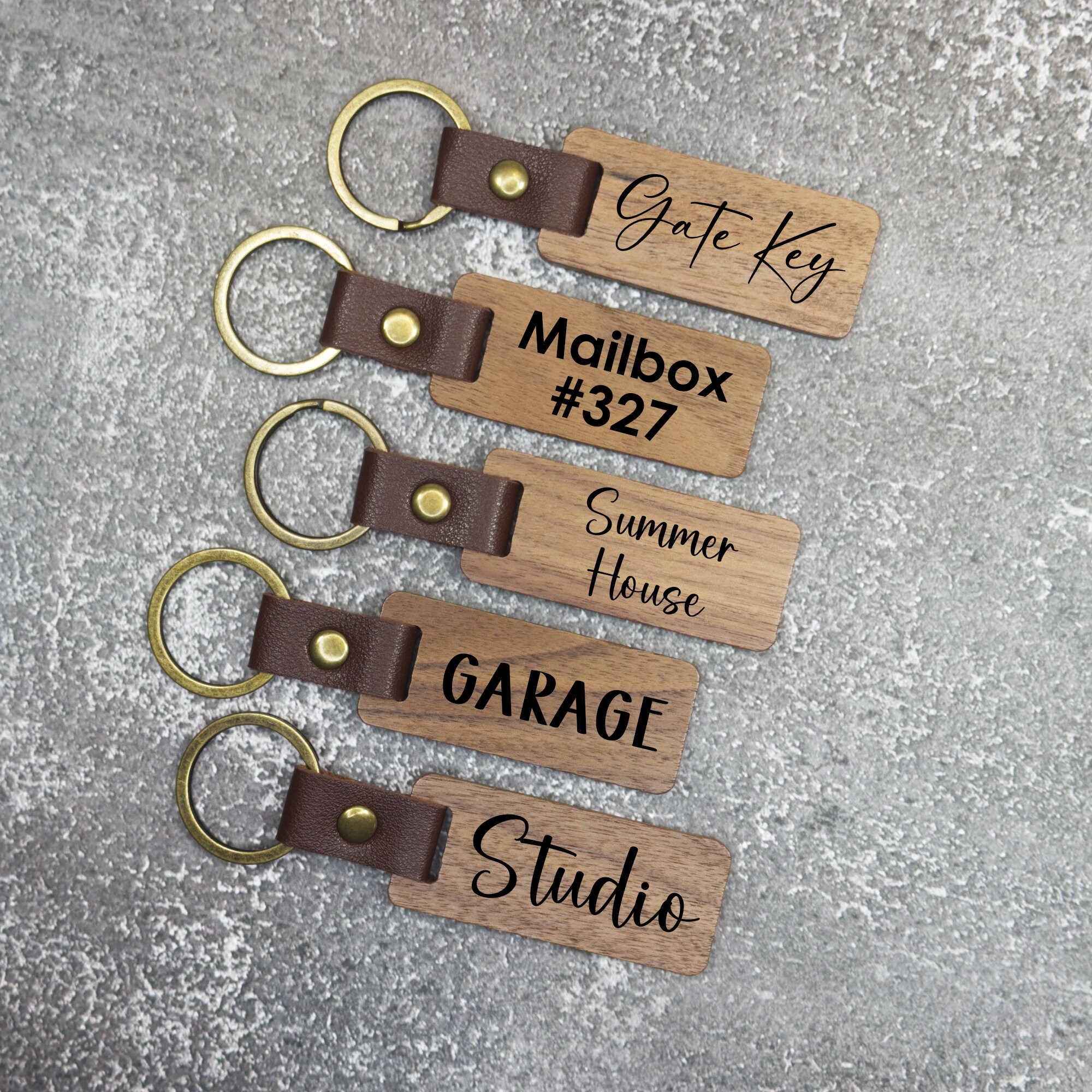 Airbnb keychain hotsell