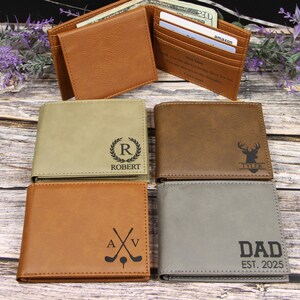 Cartera de cuero grabada personalizada con solapa para identificación y foto, con caja de regalo, regalo de aniversario con monograma para esposo o novio.