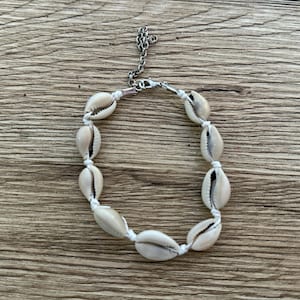 Boho Puka Cowrie Anklet, Small Seashell Ankle Bracelet, Shell Anklet Bracelet Adjustable Length, Beach Babe Jewelry