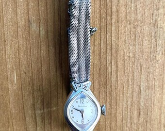 1971 Caravelle by Bulova  display picture 3