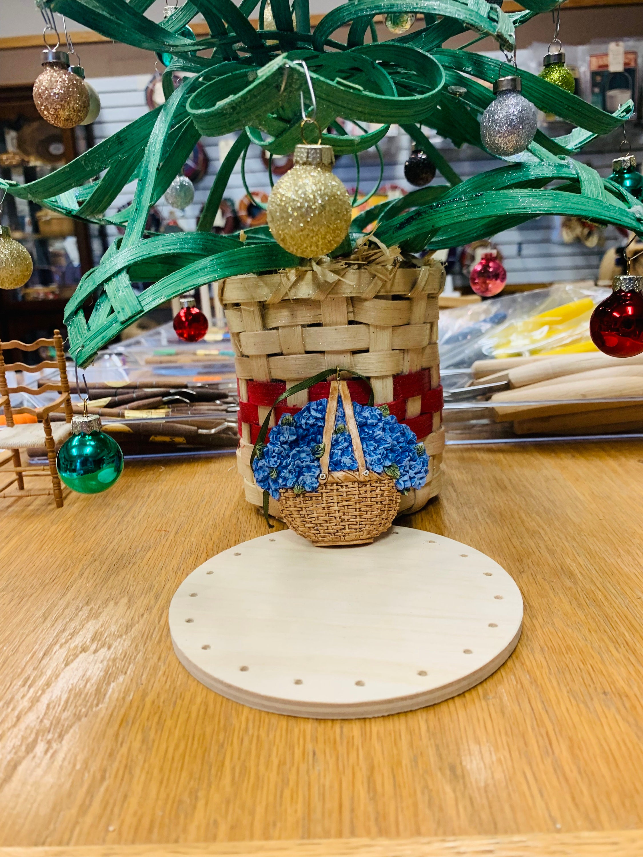 Magnificent Handmade Nantucket Basket Ornament Basket Weaving Christmas