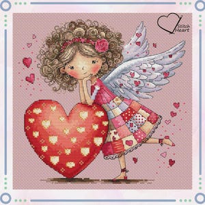 Puede incluir: Un patrón de punto de cruz con un lindo ángel de cabello castaño rizado, que lleva un vestido de retazos rosa y rojo y sostiene un gran corazón rojo con corazones más pequeños en él. El ángel tiene alas blancas con pequeños corazones en ellas. El fondo es rosa claro con pequeños corazones esparcidos.