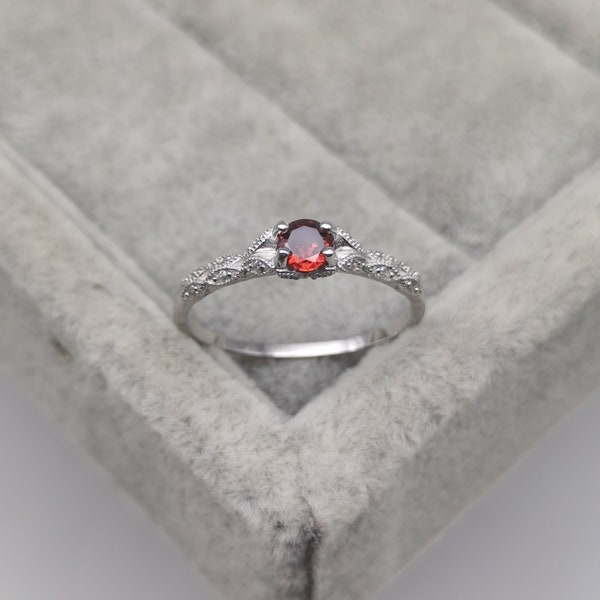 Natural Garnet Ring Personalized Garnet 925 Silver Ring Dainty January Birthstone Ring Red Carved Ring Anniversary Birthday Gift