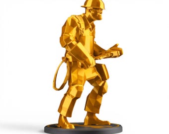 Team Fortress 2 Engineer Figurine, Low Poly TF2 Prop