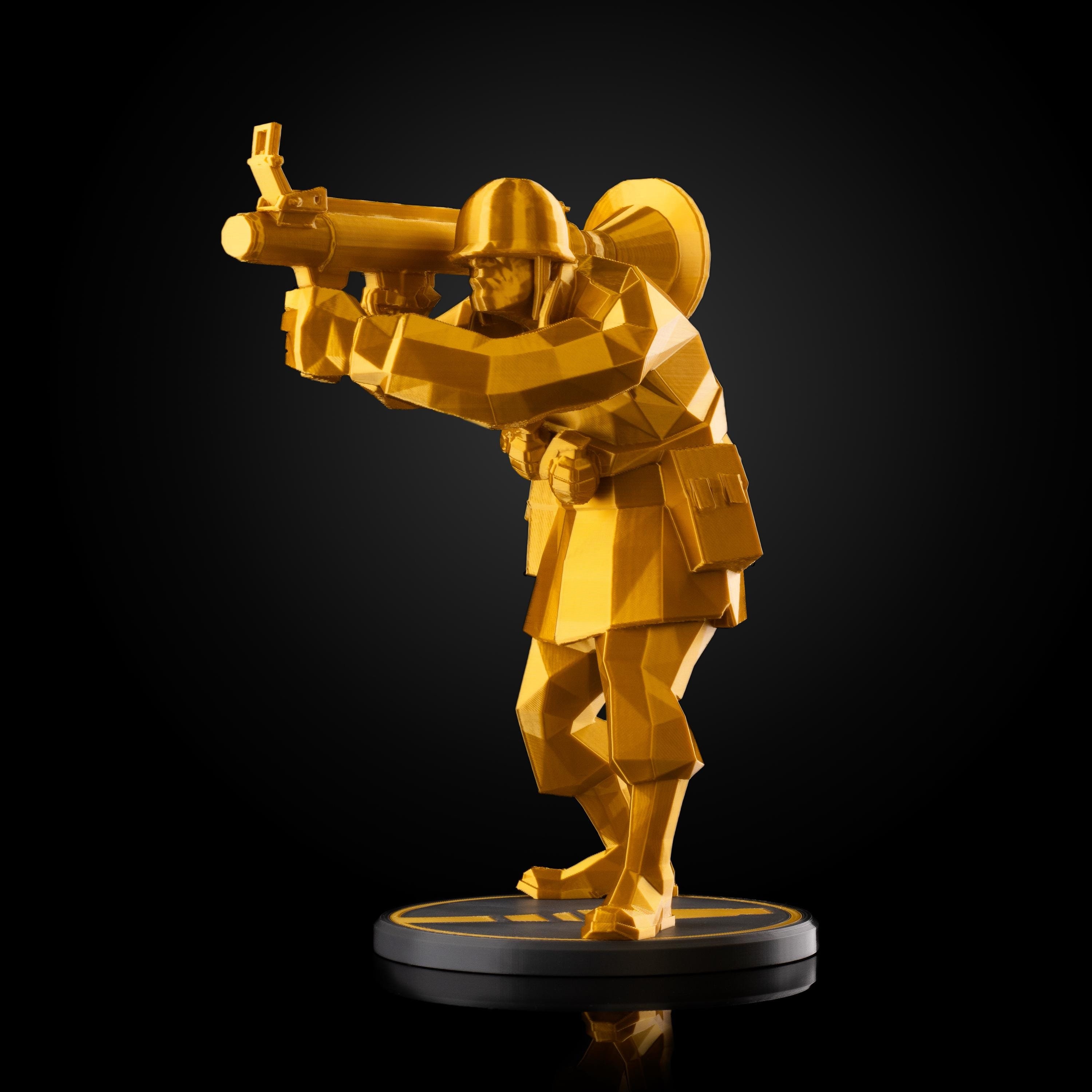 Team Fortress 2 Soldier Figurine 3D Printed Low Poly TF2 Soldier Model Choose Any Color Etsy Canada