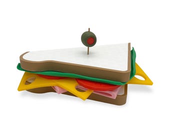 Heavy Sandvich: 3D Printed Replica Cosplay Prop Sandwich (team