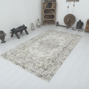 Vintage Turkish Area Rug: 5.3 x 8.8 ft, Natural Cotton Wool Anatolian Rug