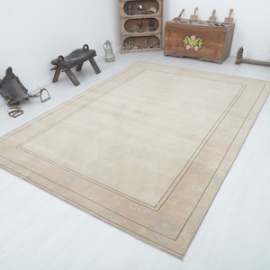 Tapis Oushak vintage 7 x 9 : tapis en laine anatolienne aux tons neutres