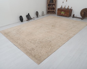 Vintage Oushak Rug 10x13: Oversized Turkish Wool Carpet