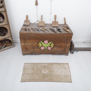 Vintage Oushak Mini Rug: 1x3 Wool Anatolian Rug