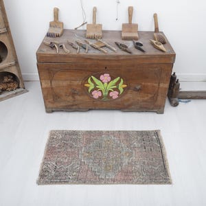 Turkish Mini Rug, Oushak Door Mat, 2x3 Anatolian Rug, 2x3 Door Mat Rug, Door Mat, 2x3 Mini Rug, Turkish Rug, Vintage Mini Rug,Wool Rug,24418