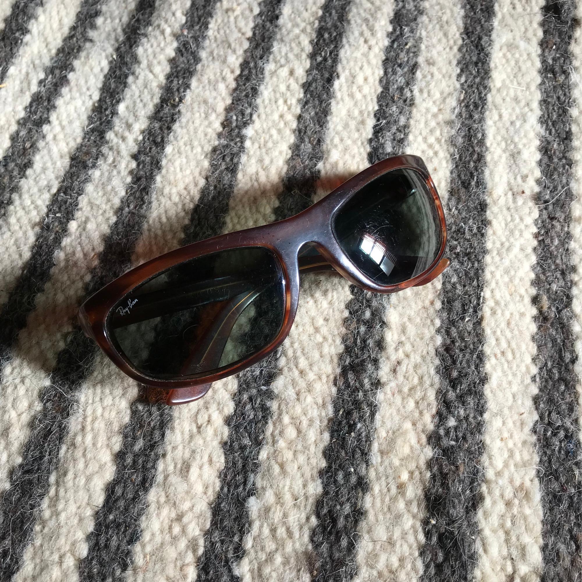 Vintage B&L Ray Ban Balorama Black L2870 Sunglasses Case