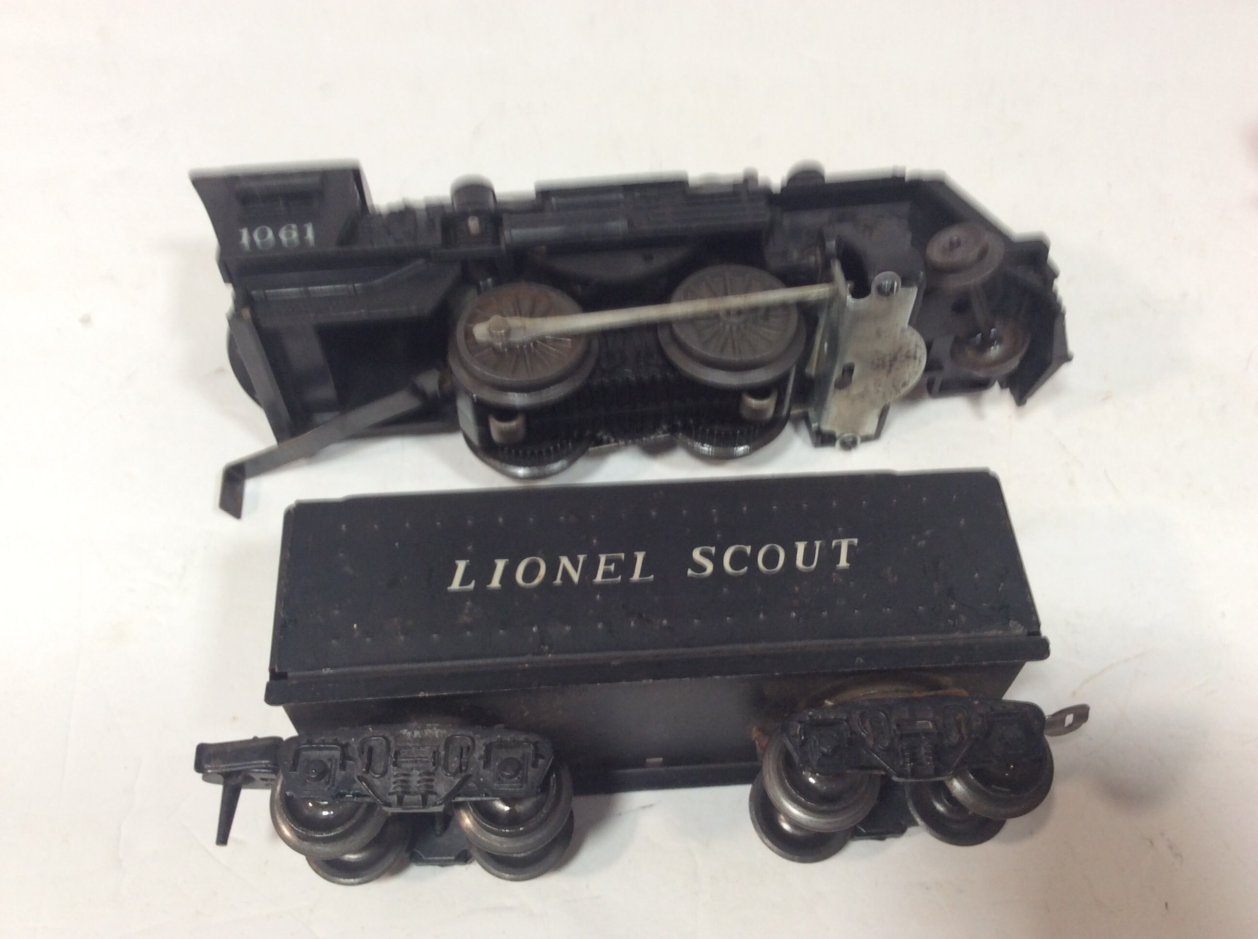 Lionel Scout Train Set 1061 Steam Engine With 4 Freight Cars 0 Scale Etsy