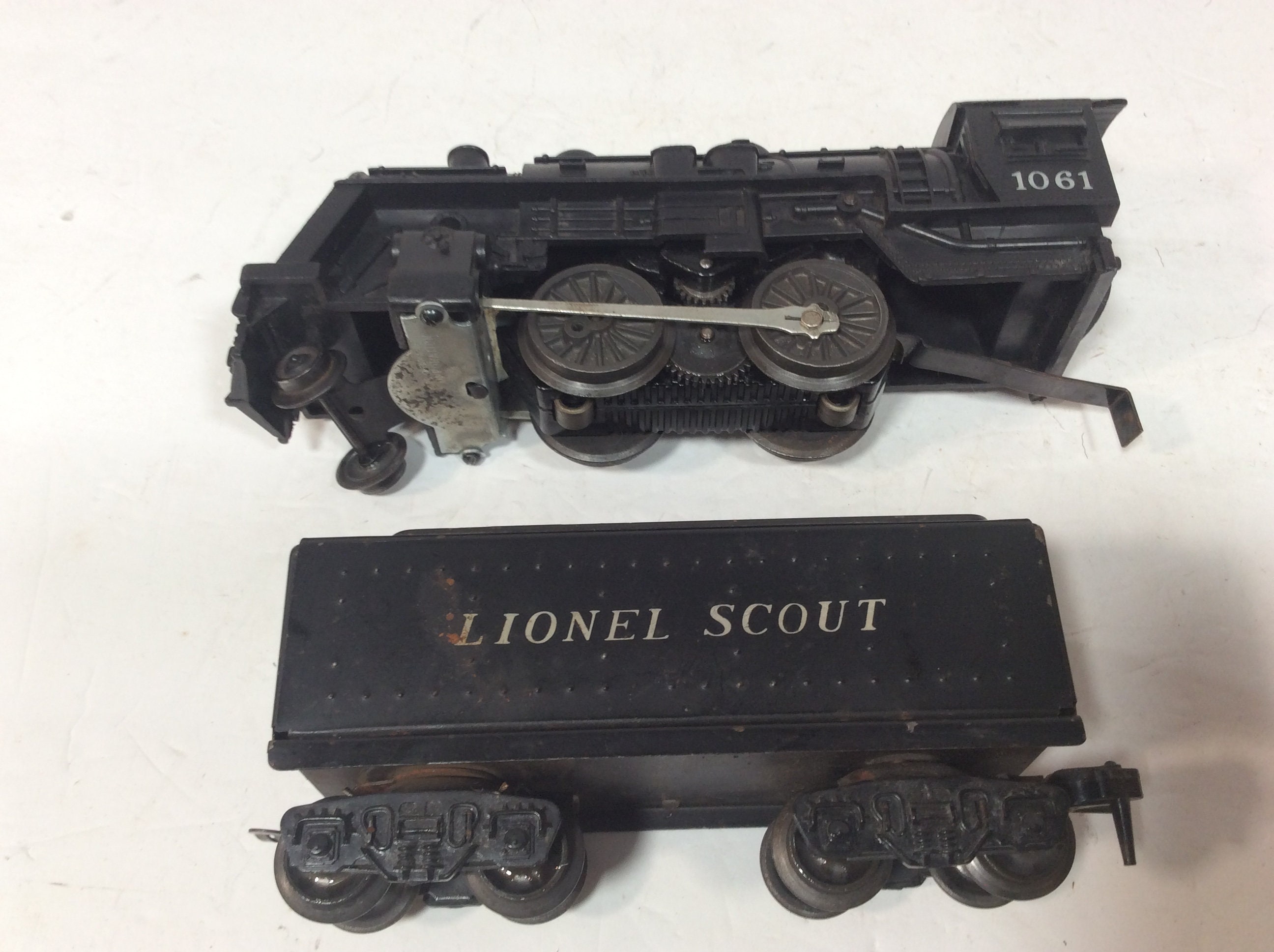 Lionel Scout Train Set 1061 Steam Engine With 4 Freight Cars 0 Scale Etsy