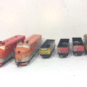 MARX Diesel - Motor 6000 - Conjunto de brinquedo de lata para iniciantes com 4 vagões de carga