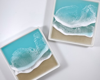 Ocean Wave Resin Square Dish – Coastal Epoxy Trinket Tray, Beach Jewelry Holder, Handmade Nautical Decor Gift